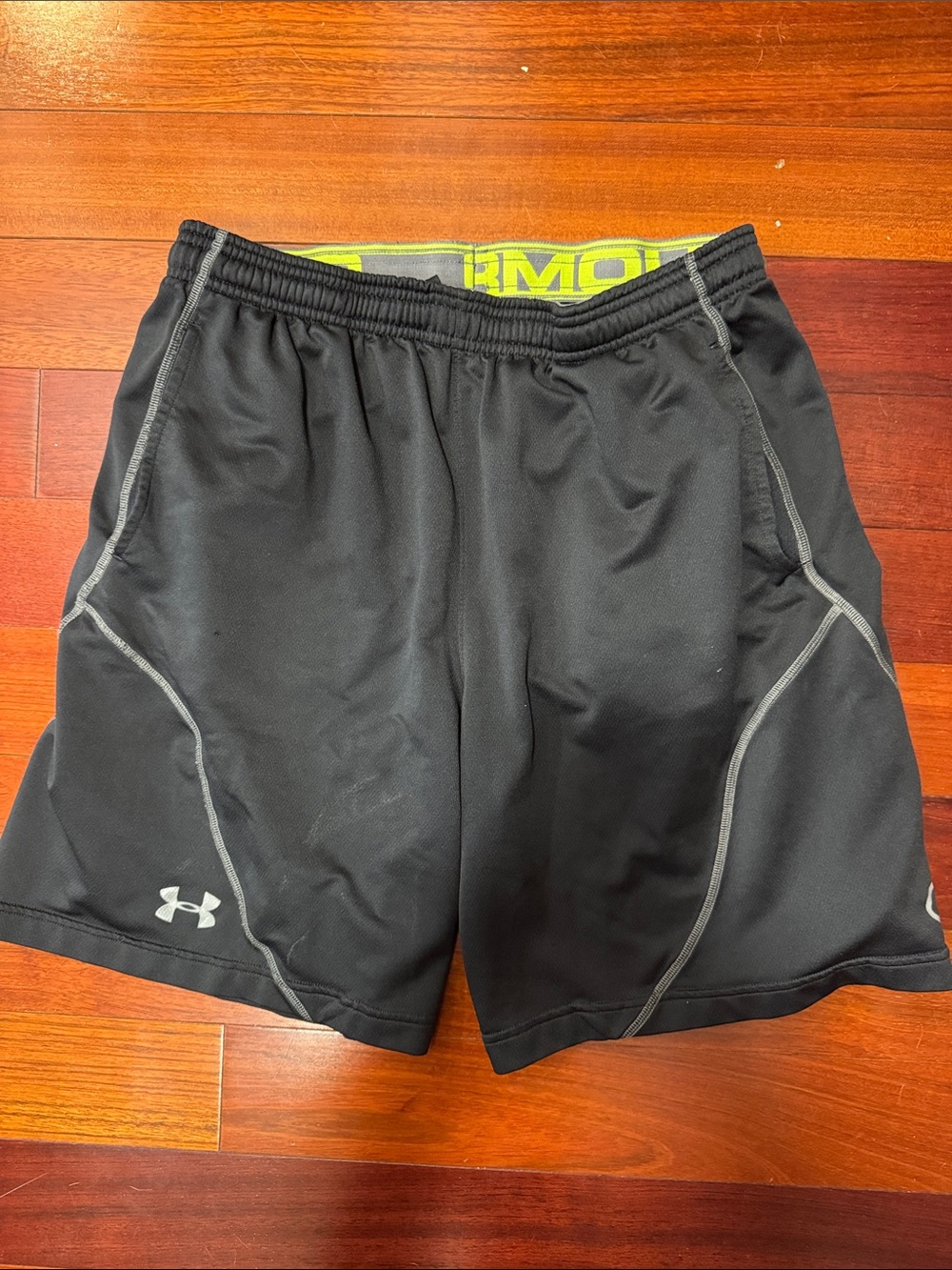 Under Armour Men's Black Athletic Training Shorts with Grey Stitching
